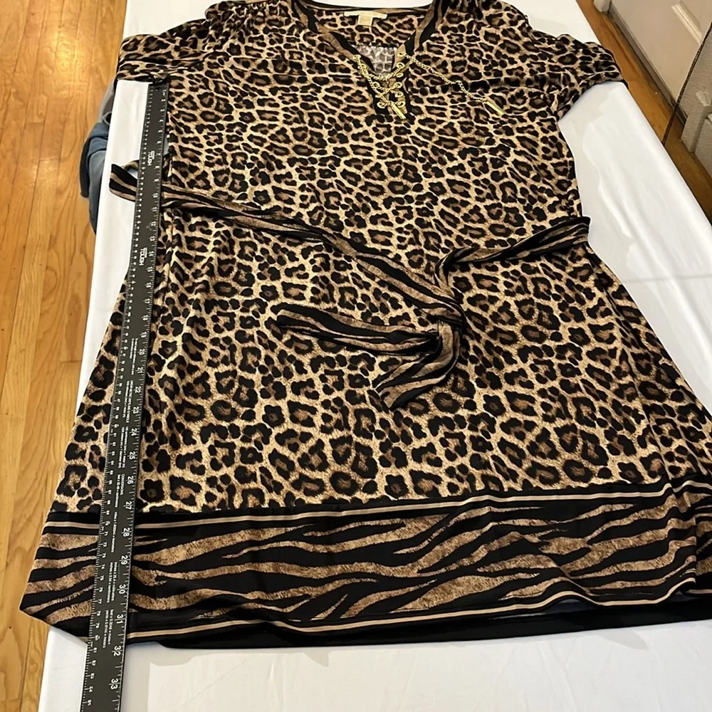 Micheal  Kors size XL black leopard print dress gold chain detail optional belt